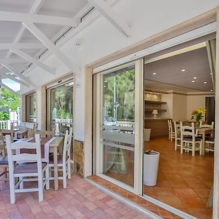 Il Pineto Paestum Food & Rooms Extérieur photo
