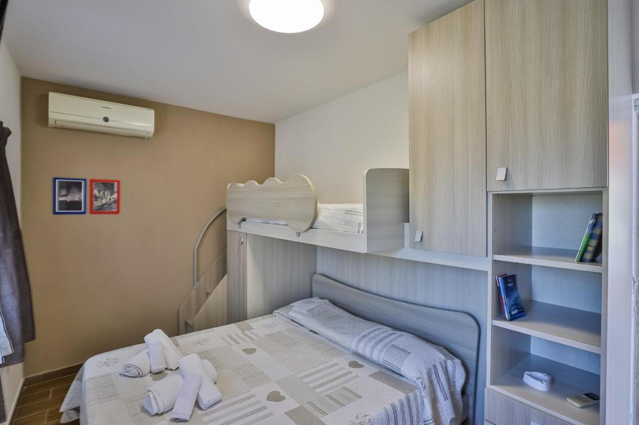 Il Pineto Paestum Food & Rooms Extérieur photo