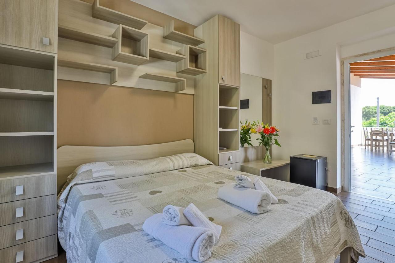Il Pineto Paestum Food & Rooms Extérieur photo